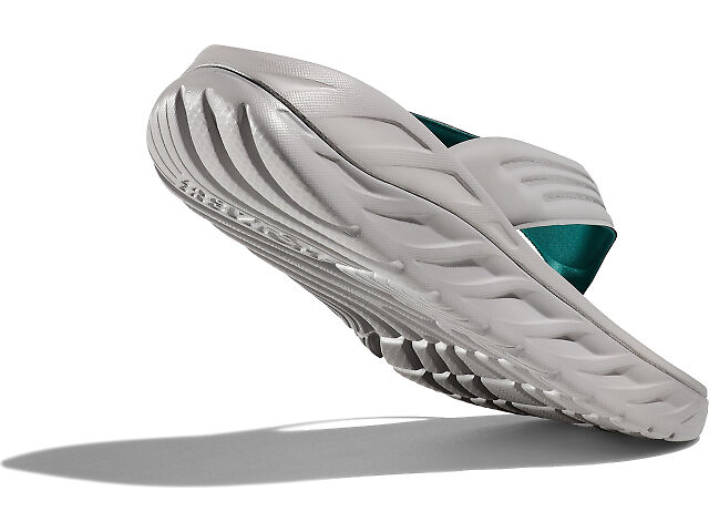 Men's HOKA Ora Recovery Flip 2 | Fleet Feet | Fleet Feet