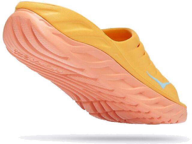 HOKA U Ora Recovery Slide | Free Shipping $99+ | Fleet Feet  display picture 1