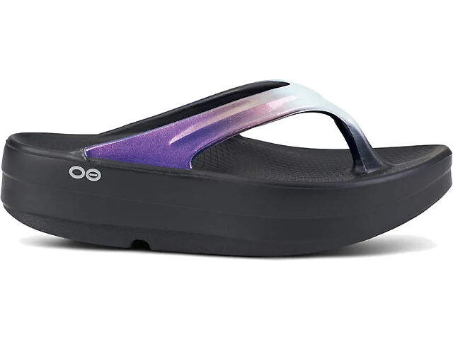 Women's | Oofos OOmega OOlala Luxe Thong | Fleet Feet