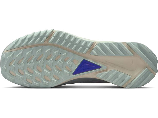 Women's Nike Pegasus Trail 4 | Free Shipping on Orders $99+