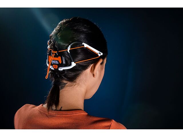 Petzl IKO CORE Rechargeable Headlamp | Fleet Feet | Fleet Feet