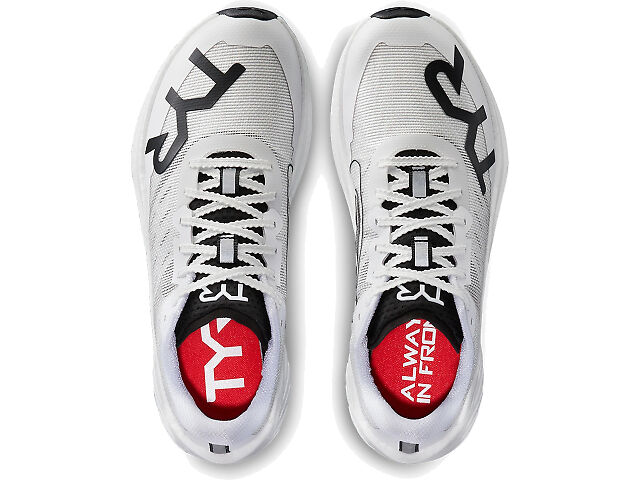 Men's | TYR Valkyrie Elite Carbon | Fleet Feet